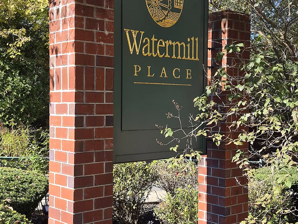 1 Watermill Pl #108