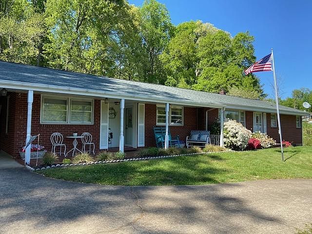 1st image of 236 Wilson Ave