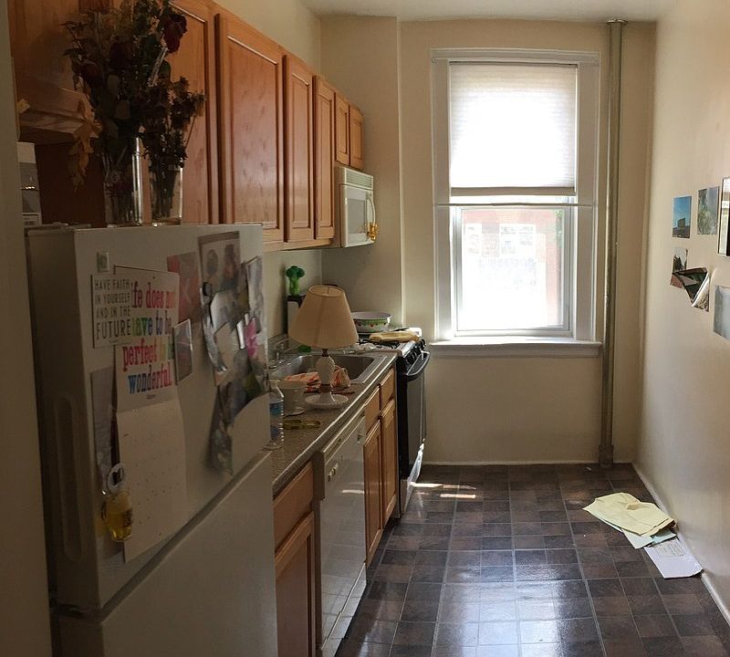 1st image of 201 W 93rd St APT 2C