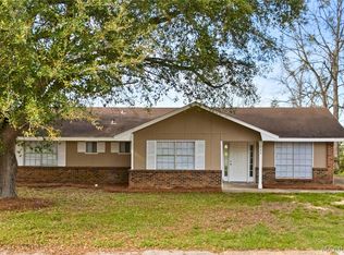 242 Smallbrook Dr, Montgomery, AL 36116