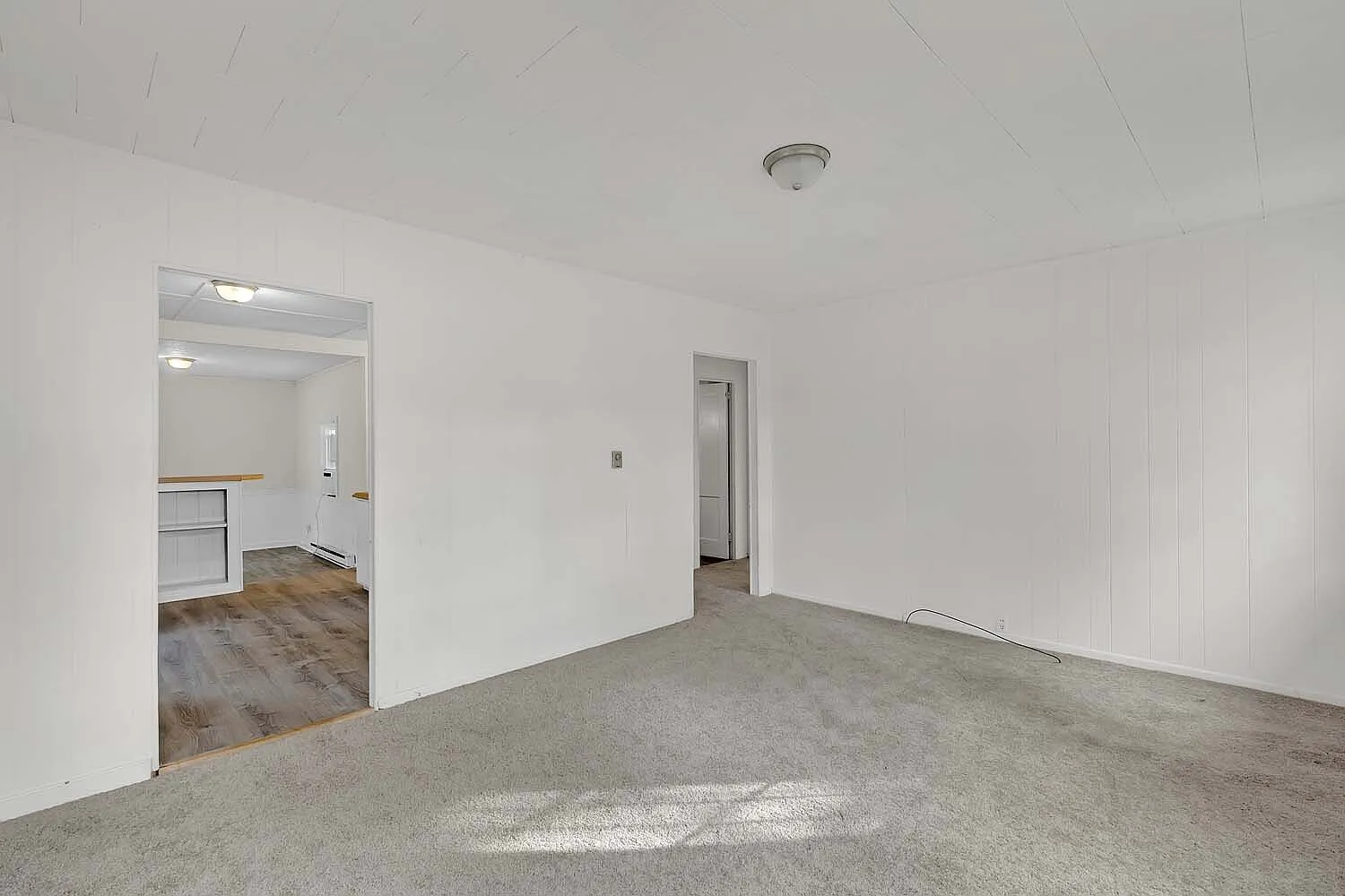 40 Lilac Lane - 1 — Photo 2