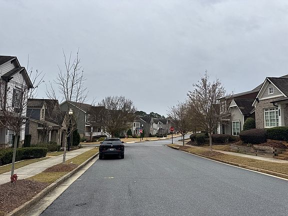 4th image of 2009 White Cypress Ct