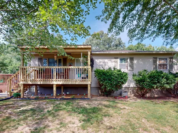 714 Ramage Cemetery Rd, Smithland, KY 42081