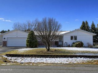 654 E Maple Pl, Hayden Lake, ID 83835