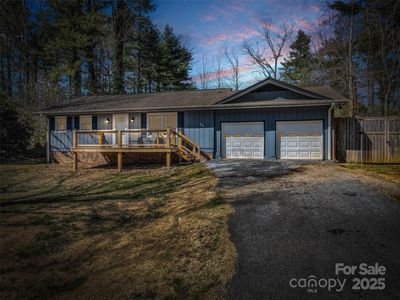 32 S Greenwood Forest Dr, Etowah, NC, 28729