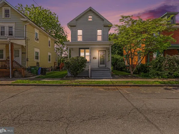 311 10th St, New Cumberland, PA 17070