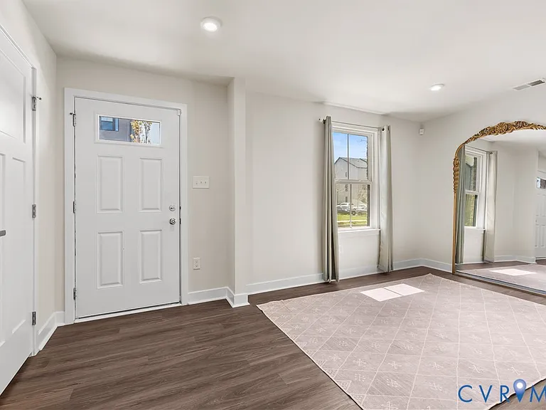2037 Tobacco Mill St — Photo 4