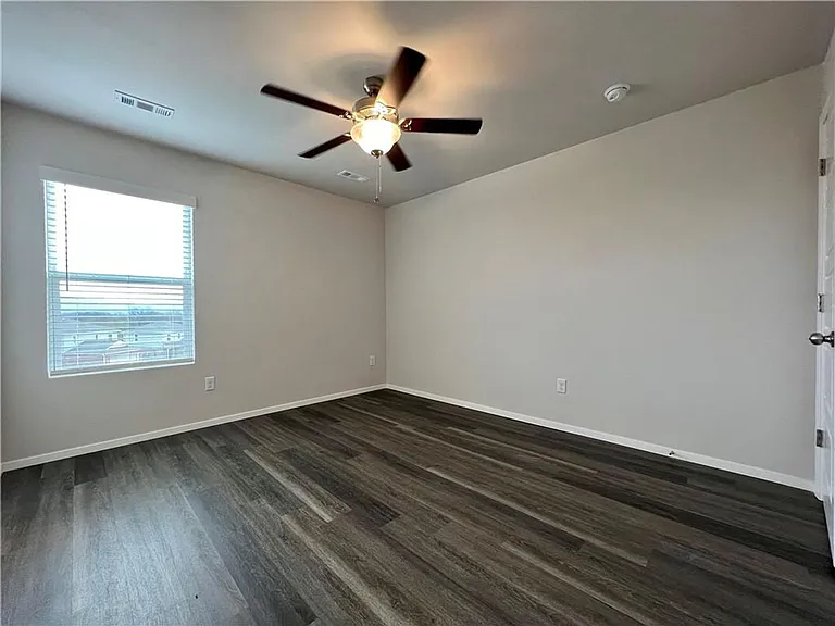 3231 Red Tail Way — Photo 12