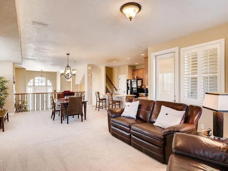 10706 Horseshoe Creek Point — Photo 16