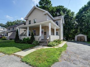 38 Onota St, Pittsfield, MA 01201