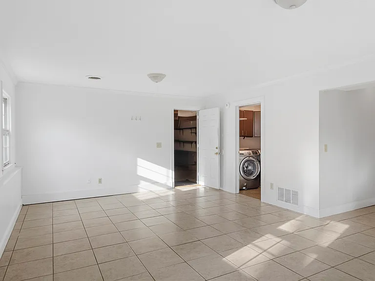 1903 Sumac Dr — Photo 14