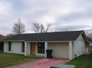 354 Gladiolus St, Port Allen, LA 70767
