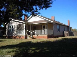 2985 Mizpah Church Rd, Rural Hall, NC 27045