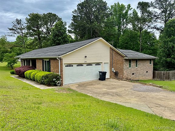 5th image of 2704 Dobbs Rd