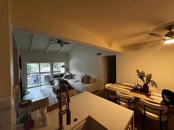 21372 Brookhurst St Unit 127, Huntington Beach, CA 92646