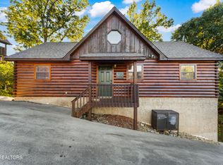 1550 Bears Den Way, Sevierville, TN 37876