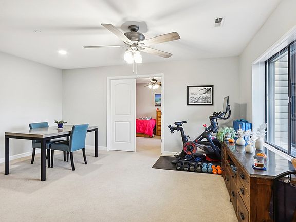 5th image of 3050 Pheasant Creek Dr APT 302