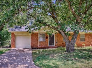 409 N Front St, Noble, OK 73068