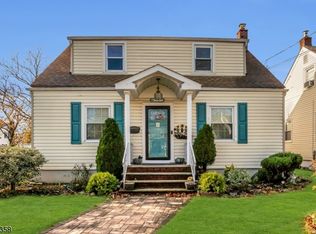 522 Winthrop Rd, Union, NJ 07083