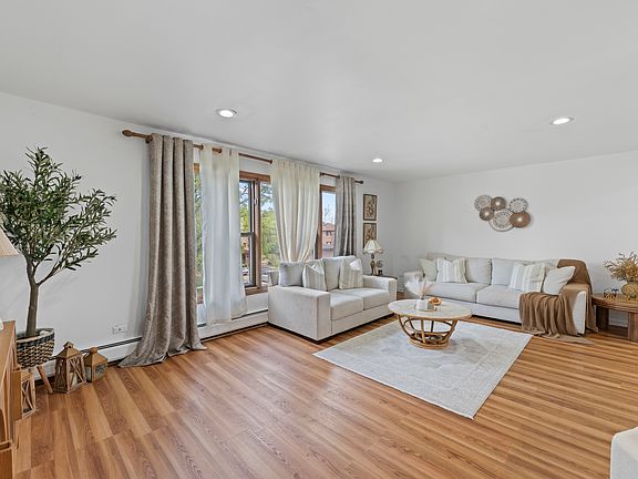 4th image of 11201 S Helena Dr