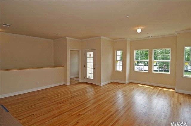 2nd image of 3025 Sunrise Hwy #12