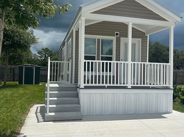 9855 County Road 13 S #406