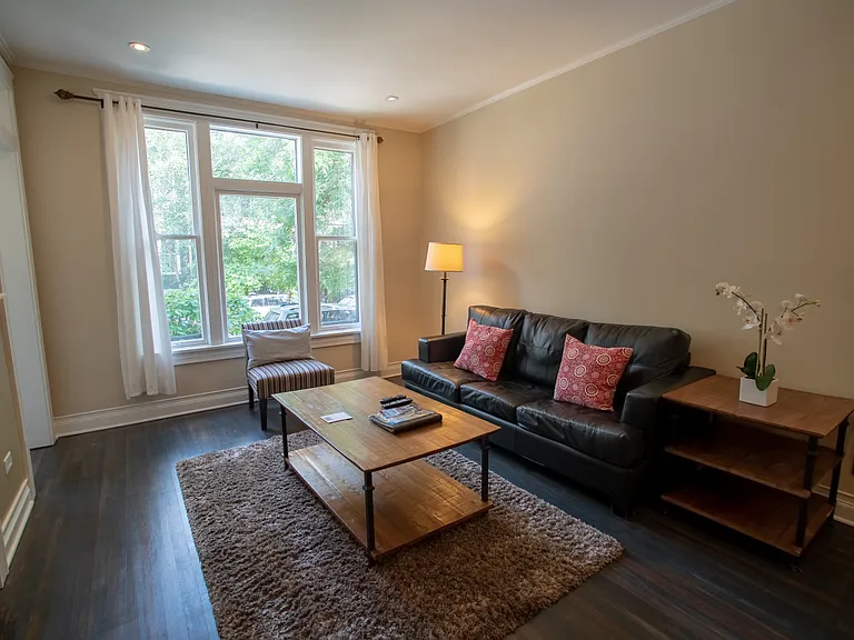 3238 N Hoyne Ave #1 — Photo 2