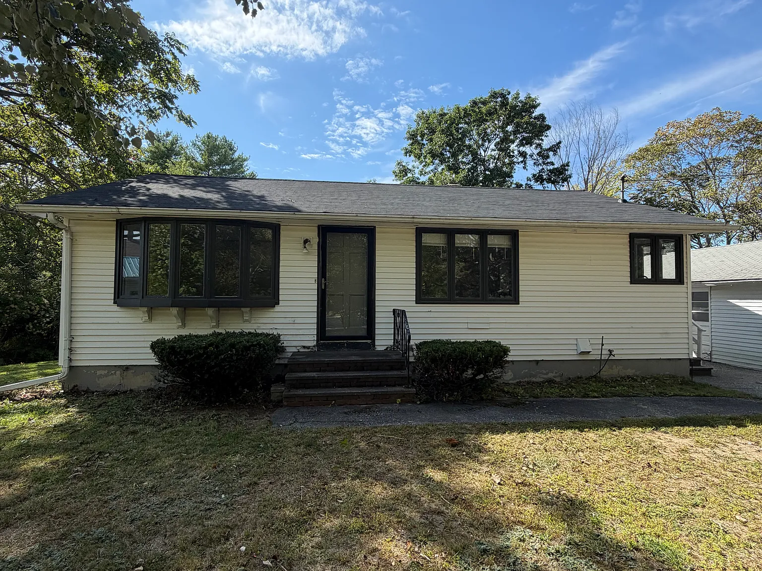 2 bed, 988 sqft, $2,400 — Photo 1