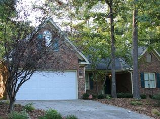 6623 Glen Forrest Dr, Chapel Hill, NC 27517