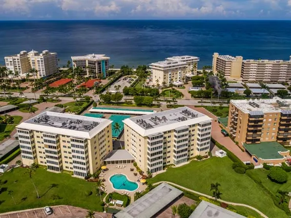 3410 Gulf Shore Blvd N, Naples, FL