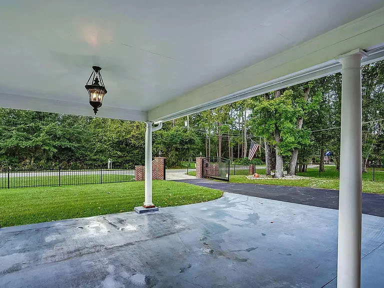12957 Mandarin Rd — Photo 6