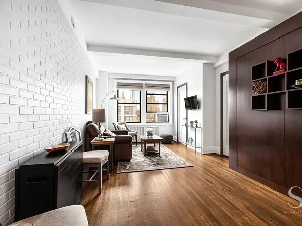 457 West 57th Street image 1 of 7