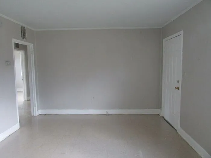 2 bed, 1.0 bath, 822 sqft, $795 — Photo 4