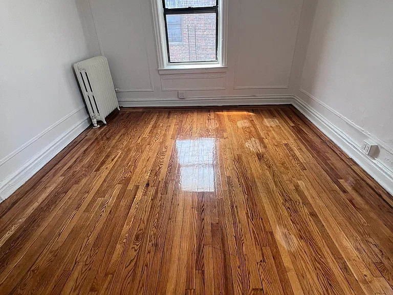86-22 Dongan Ave #1B — Photo 2