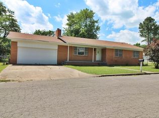 900 Lamer Ave, Tahlequah, OK 74464