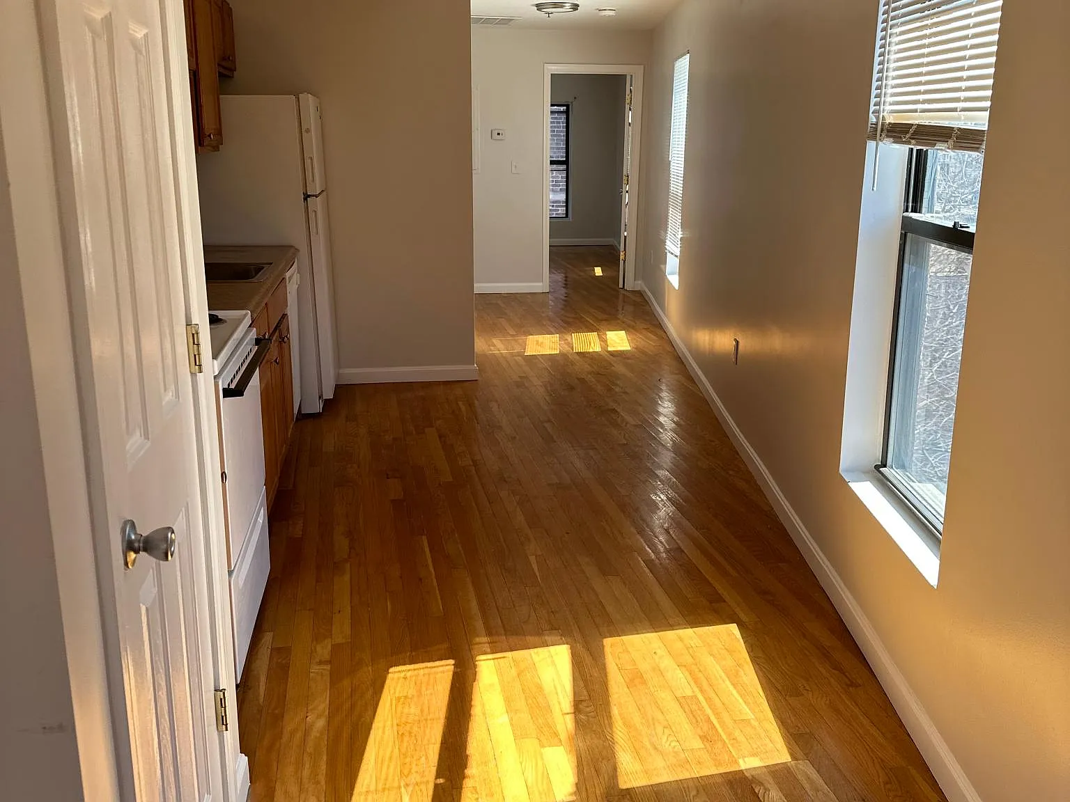 22 High St — Photo 4