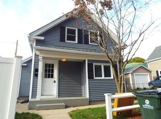 60 Alpine Pl, Franklin, MA 02038