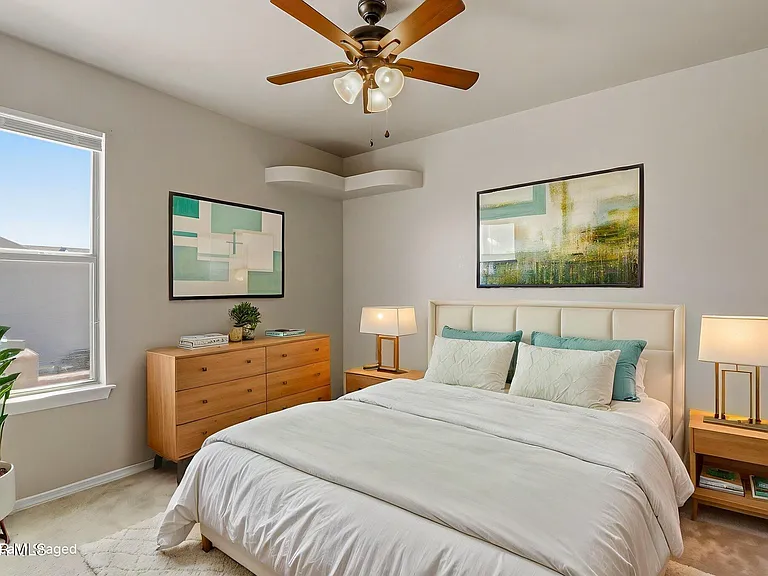 2300 Glitter Point — Photo 36