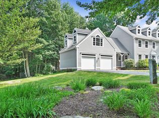 3 Basin Harbor Dr, Standish, ME 04084