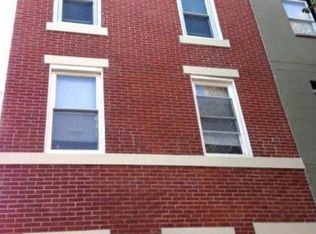 812 S 19th St, Philadelphia, PA 19146