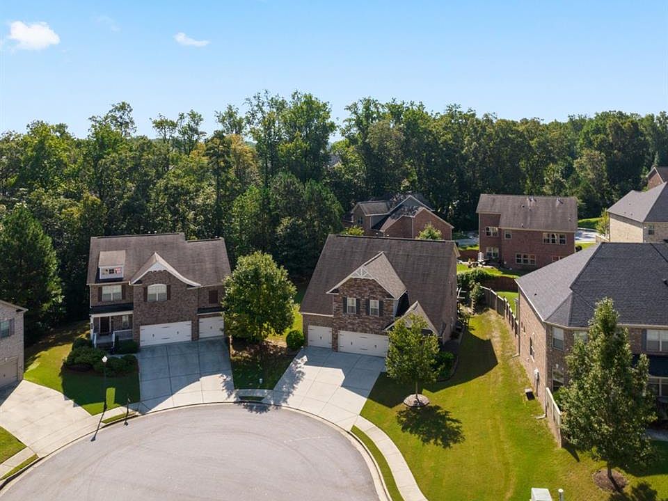 1st image of 328 Sawyer Meadow Way