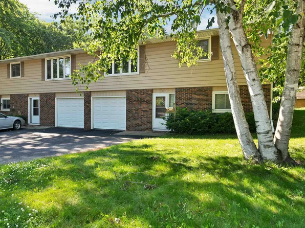 637 Grant St, De Pere, WI 54115