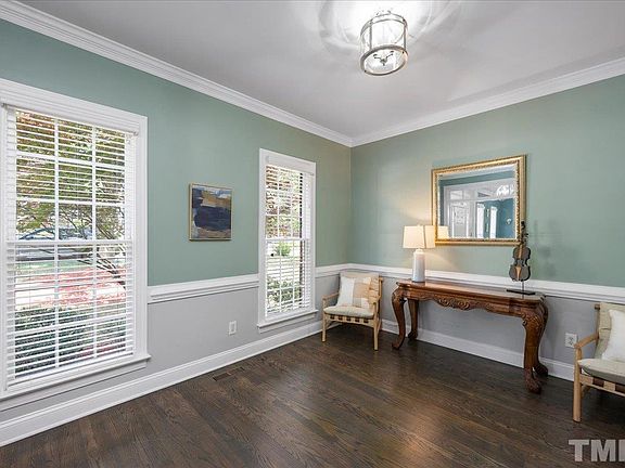 5th image of 200 Silver Lining Ln