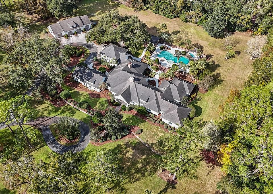 1st image of 7106 NW 18th Ave