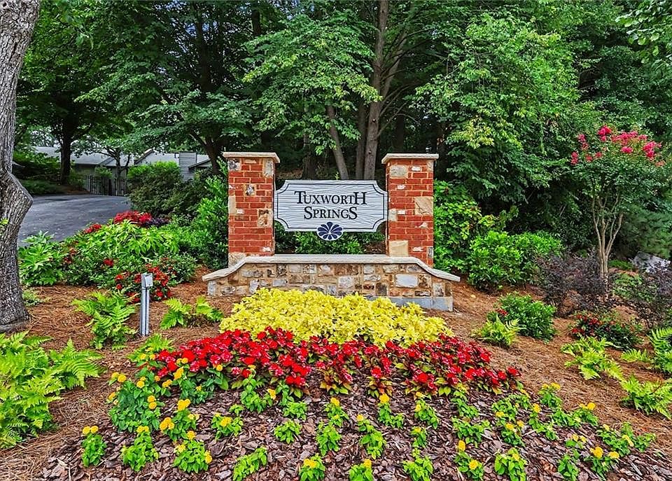 1st image of 413 Tuxworth Cir