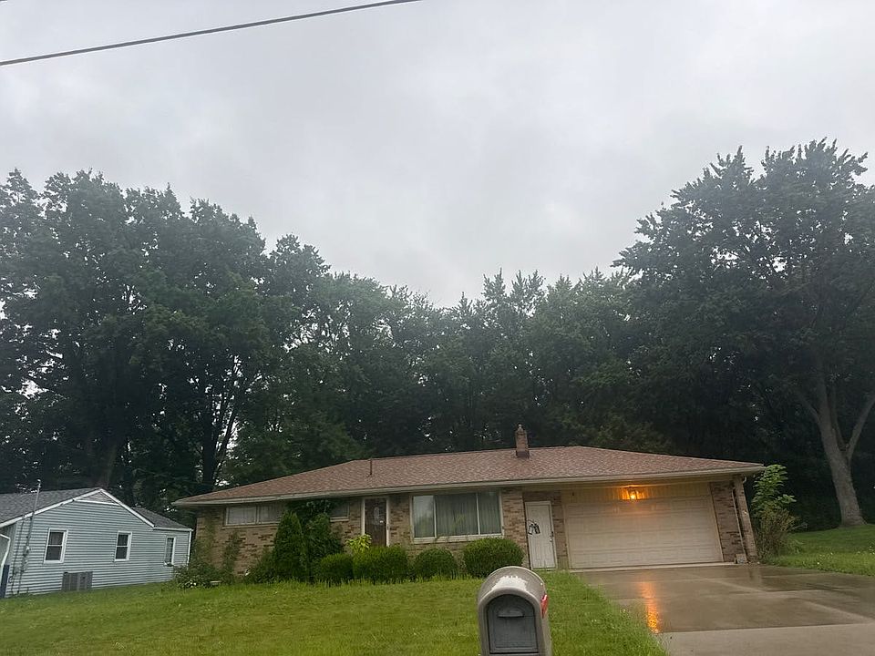 1st image of 3719 35th St NE