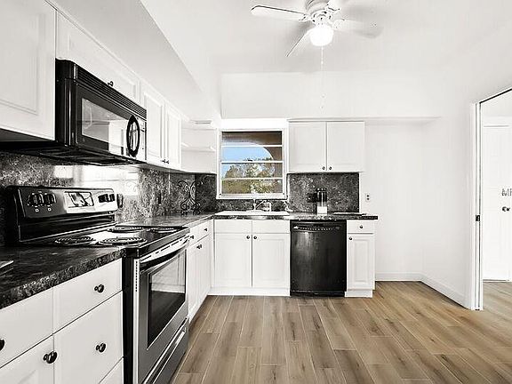 2nd image of 2321 Ecuadorian Way APT 45