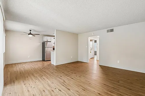 Floor plan 107
