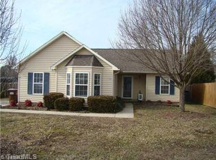 2469 Shadow Valley, High Point, NC 27265