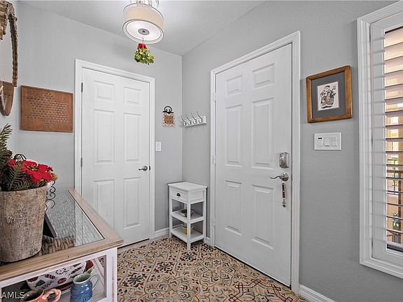 3rd image of 3240 Southshore Dr APT 41C